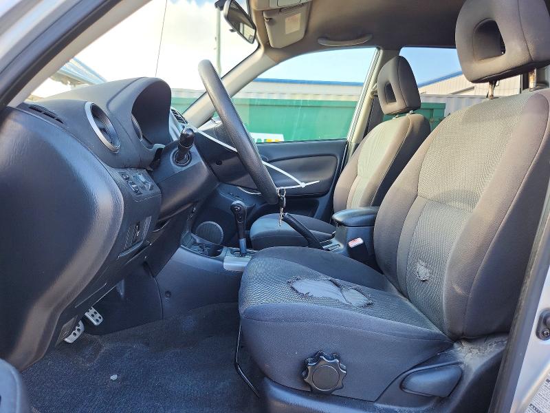 Photo 7 from auction – 2005 TOYOTA RAV4 with VIN JTEHD20V056041923