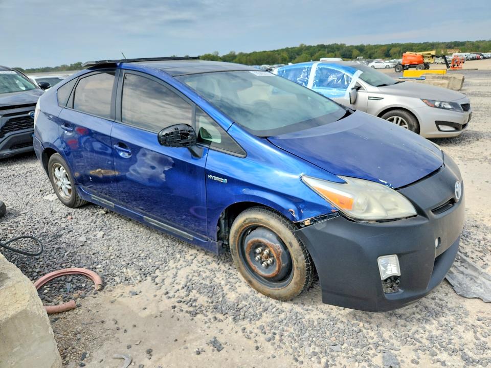 Photo 4 from auction – 2010 TOYOTA PRIUS with VIN JTDKN3DU1A5131998