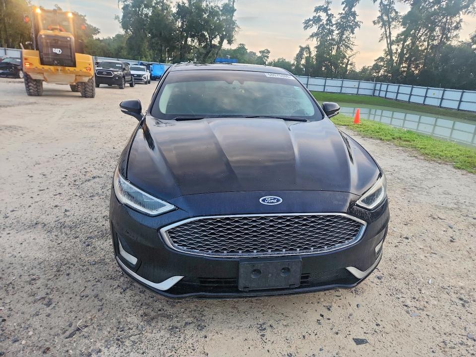 Photo 5 from auction – 2019 FORD FUSION with VIN 3FA6P0RU6KR110653