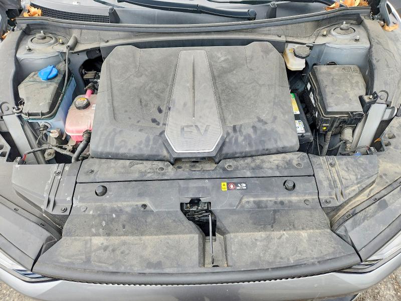 Photo 12 from auction – 2024 KIA EV6 with VIN KNDC34LA8R5215304