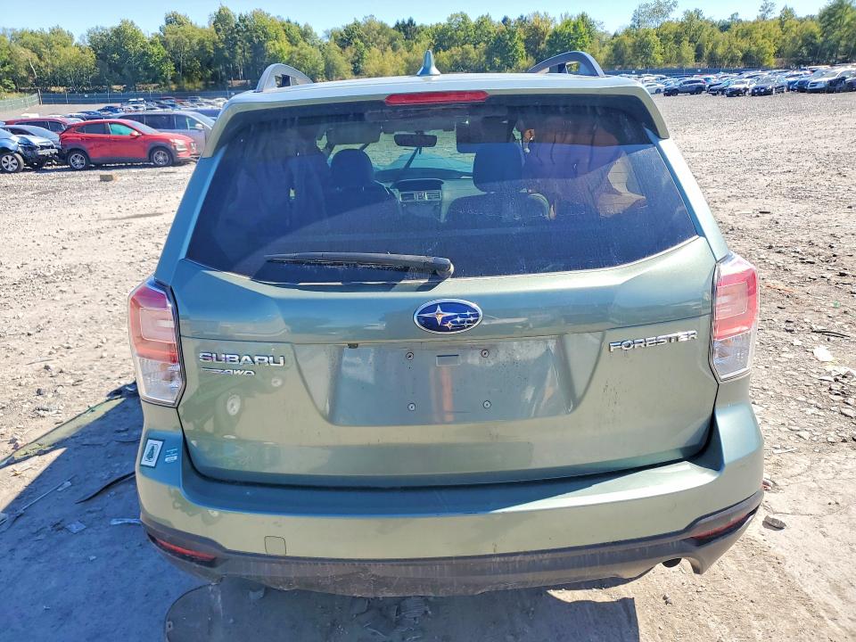 Zdjęcie 6 z aukcji – 2018 SUBARU FORESTER z VIN JF2SJAGC4JH472380