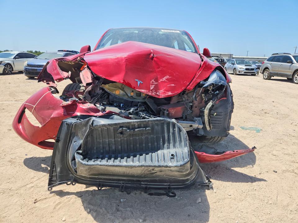 Снимка 5 от търг – 2023 TESLA MODEL Y с VIN 7SAYGDEE0PA173992