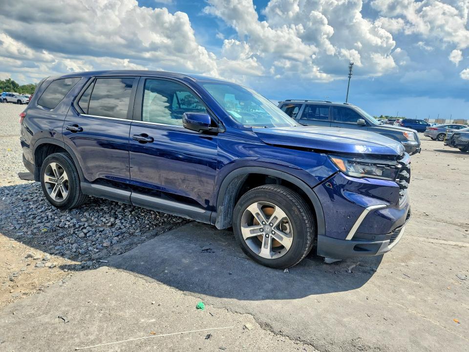 Photo 4 from auction – 2024 HONDA PILOT with VIN 5FNYG2H5XRB006428