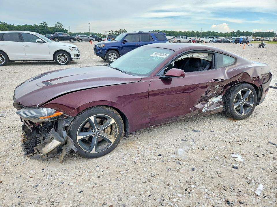 FORD MUSTANG 2018 con VIN 1FA6P8TH8J5126686 - Foto de la subasta
