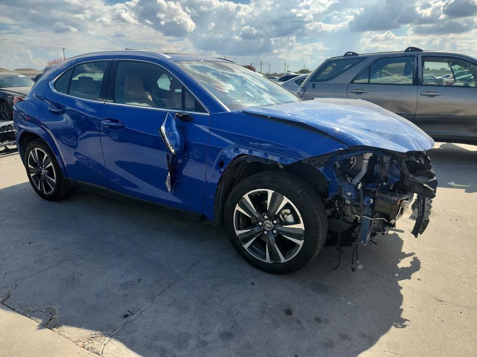 Photo 4 from auction – 2025 LEXUS UX 300H with VIN JTHYBJAH7S2017083