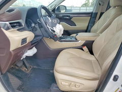 Foto 7 de la subasta – 2021 TOYOTA HIGHLANDER con VIN 5TDEBRCH3MS055938