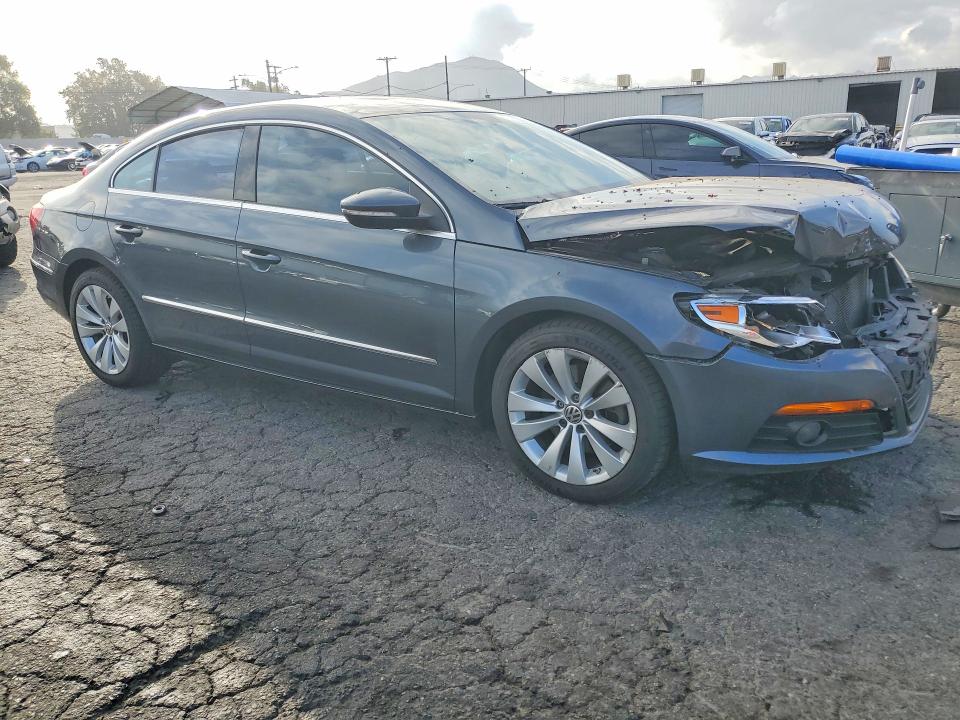 Zdjęcie 4 z aukcji – 2010 VOLKSWAGEN CC z VIN WVWML7AN4AE525711