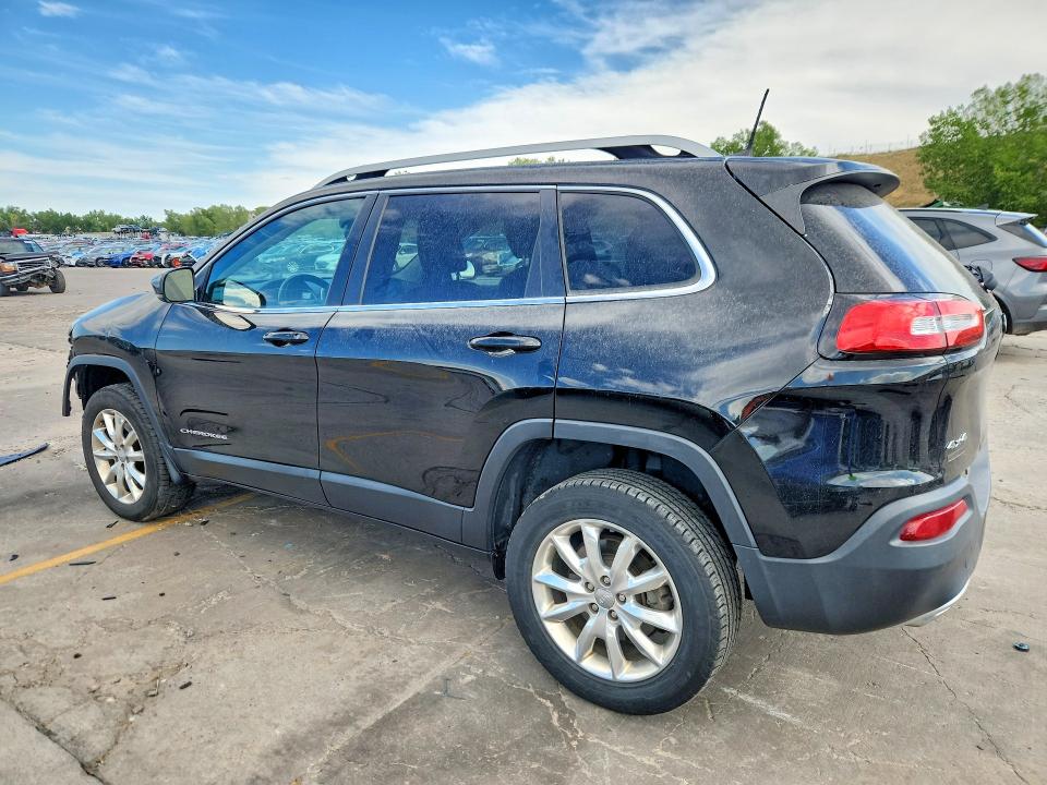 Photo 2 from auction – 2017 JEEP CHEROKEE with VIN 1C4PJMDS6HW576876