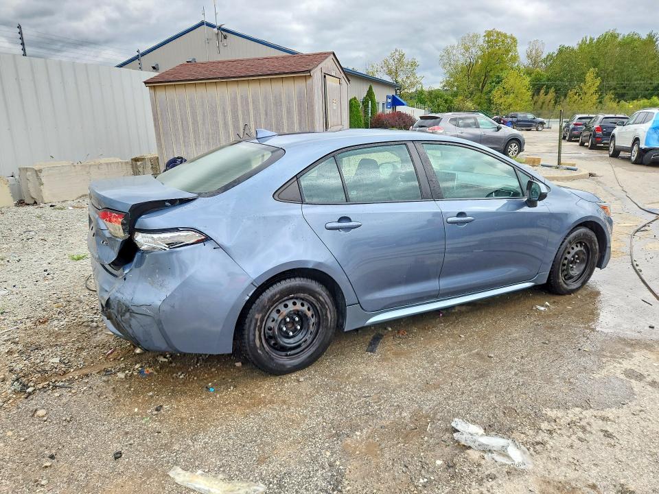 Photo 3 from auction – 2020 TOYOTA COROLLA with VIN JTDEPRAE8LJ001220