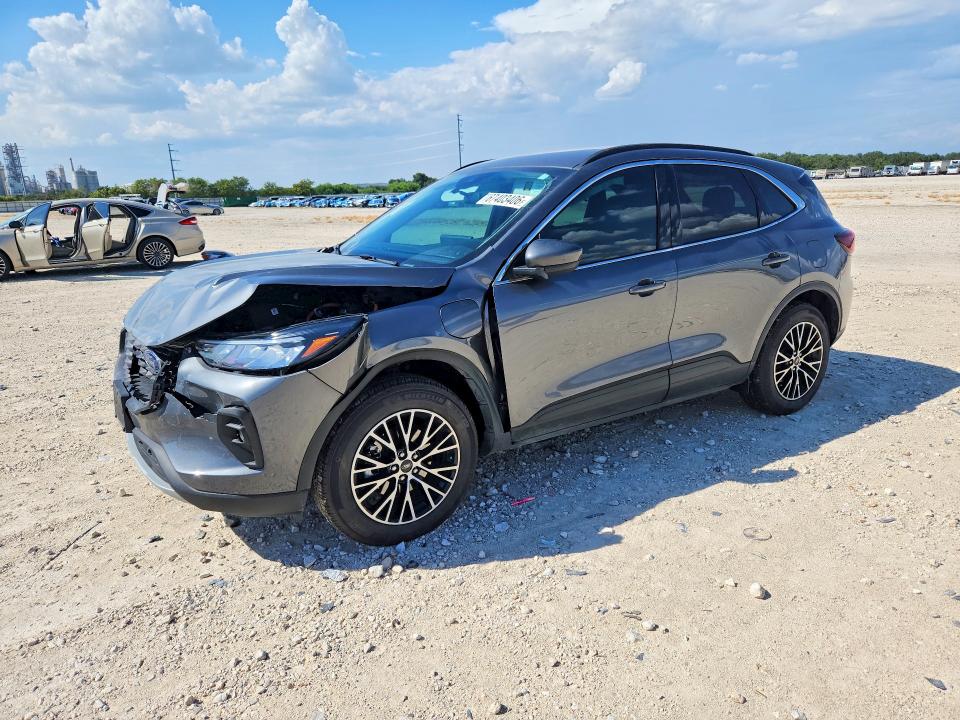 FORD ESCAPE 2025 with VIN 1FMCU0E11SUB11134 - Photo from auction