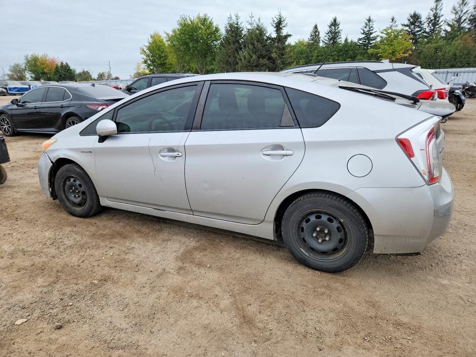 Photo 2 from auction – 2014 TOYOTA PRIUS with VIN JTDKN3DU7E1750781