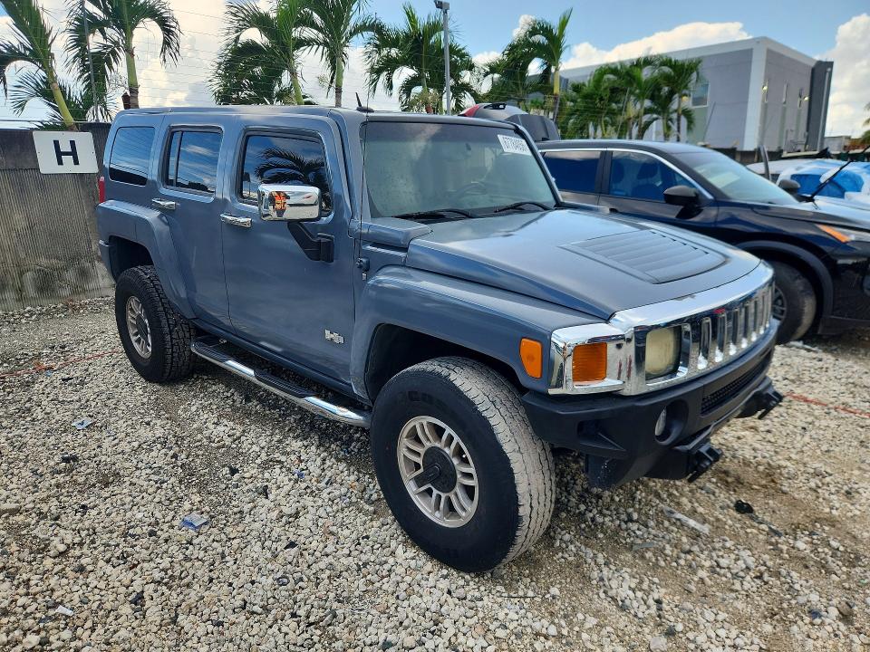 Photo 4 from auction – 2006 HUMMER H3 with VIN 5GTDN136668281071