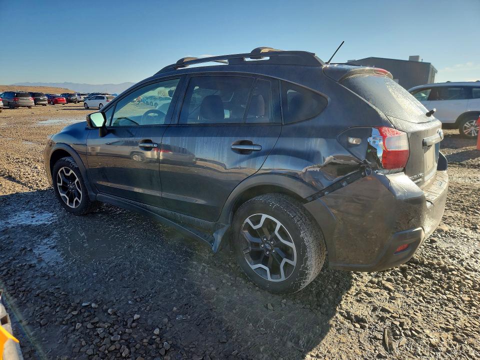 Снимка 2 от търг – 2017 SUBARU CROSSTREK с VIN JF2GPABC8H8214921