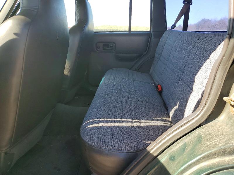 Photo 11 from auction – 2000 JEEP CHEROKEE with VIN 1J4FF48SXYL194420
