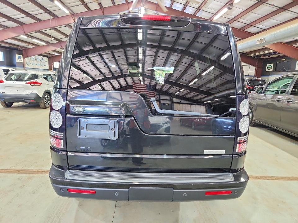 Photo 6 from auction – 2016 LAND ROVER LR4 with VIN SALAK2V62GA804921