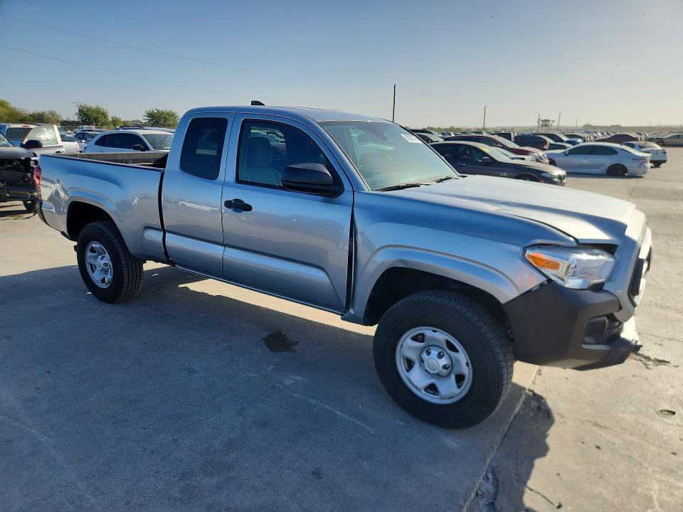 Photo 4 from auction – 2023 TOYOTA TACOMA with VIN 3TYRX5GN6PT080076