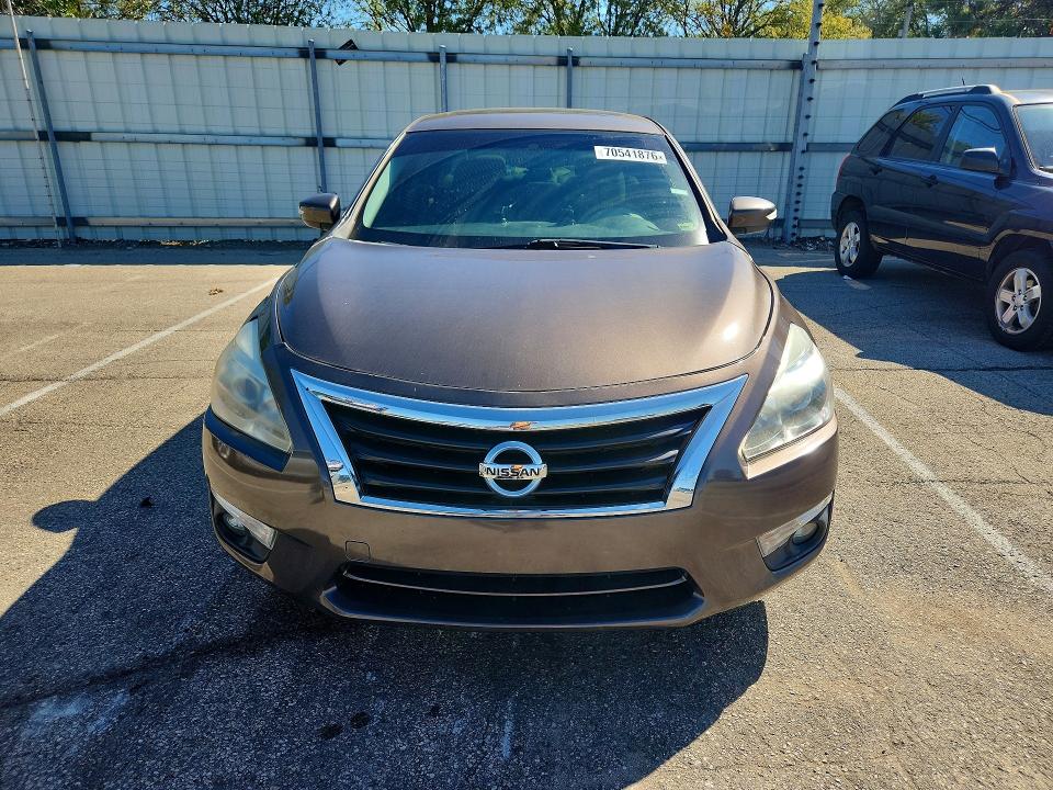 Zdjęcie 5 z aukcji – 2015 NISSAN ALTIMA z VIN 1N4BL3AP7FC162038