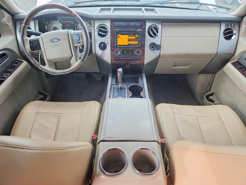 Zdjęcie 8 z aukcji – 2010 FORD EXPEDITION z VIN 1FMJK2A56AEB64633
