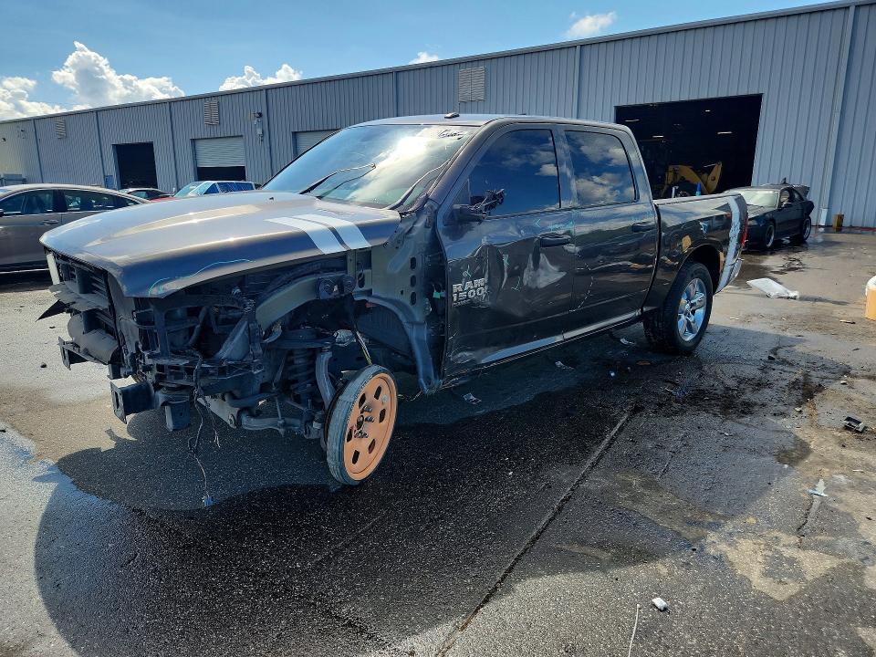 2020 RAM 1500 CLASSIC - Търг №59797316