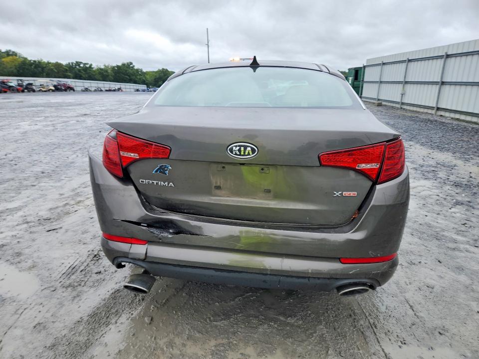 Photo 6 from auction – 2011 KIA OPTIMA with VIN KNAGN4A74B5063799