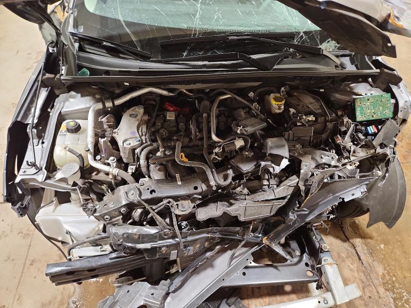 Снимка 11 от търг – 2025 NISSAN SENTRA с VIN 3N1AB8BV4SY228102