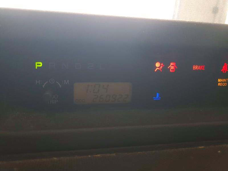 Foto 9 de la subasta – 2005 SCION XB con VIN JTLKT324954022083
