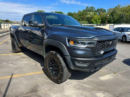 Фото 4 с аукциона – 2025 RAM 1500 с VIN 1C6SRFUP2SN709096