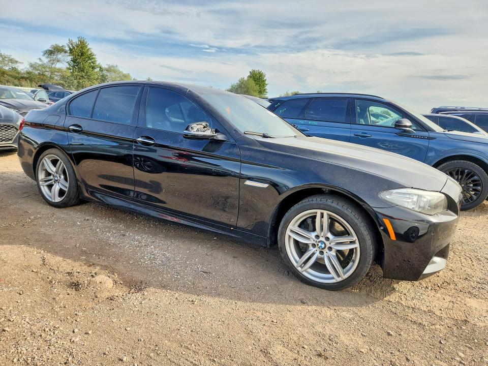 Foto 4 de la subasta – 2016 BMW 550 con VIN WBAKP9C54GG587477