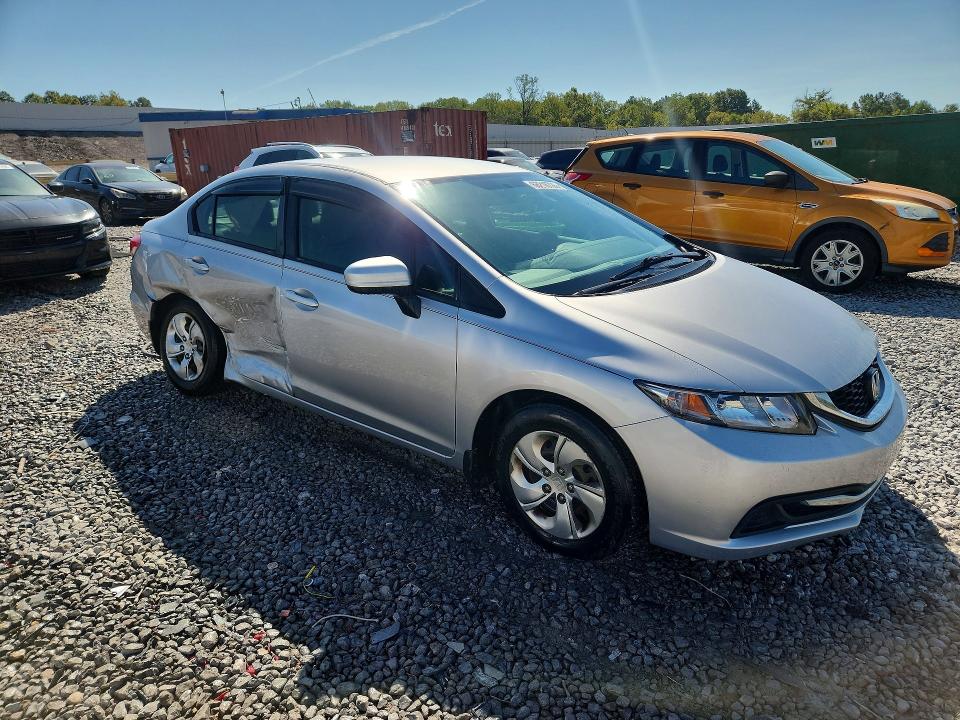 Photo 4 from auction – 2015 HONDA CIVIC with VIN 19XFB2F52FE051096