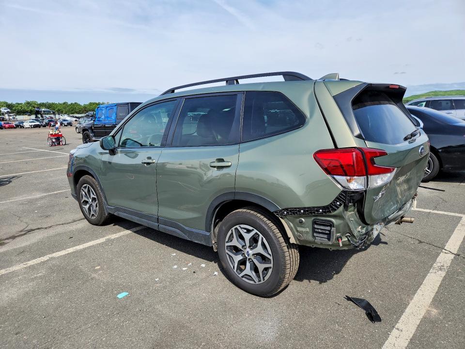 Foto 2 de la subasta – 2020 SUBARU FORESTER con VIN JF2SKAJC2LH565746