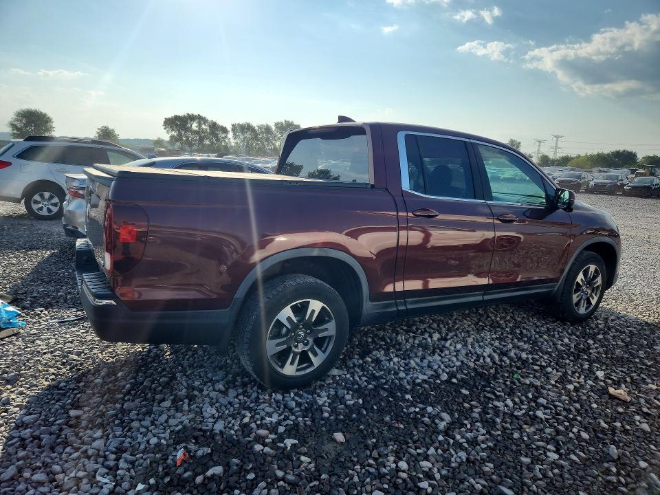 Zdjęcie 3 z aukcji – 2017 HONDA RIDGELINE z VIN 5FPYK3F68HB004327