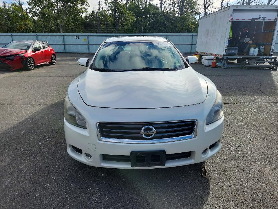 Photo 5 from auction – 2013 NISSAN MAXIMA with VIN 1N4AA5AP2DC845050