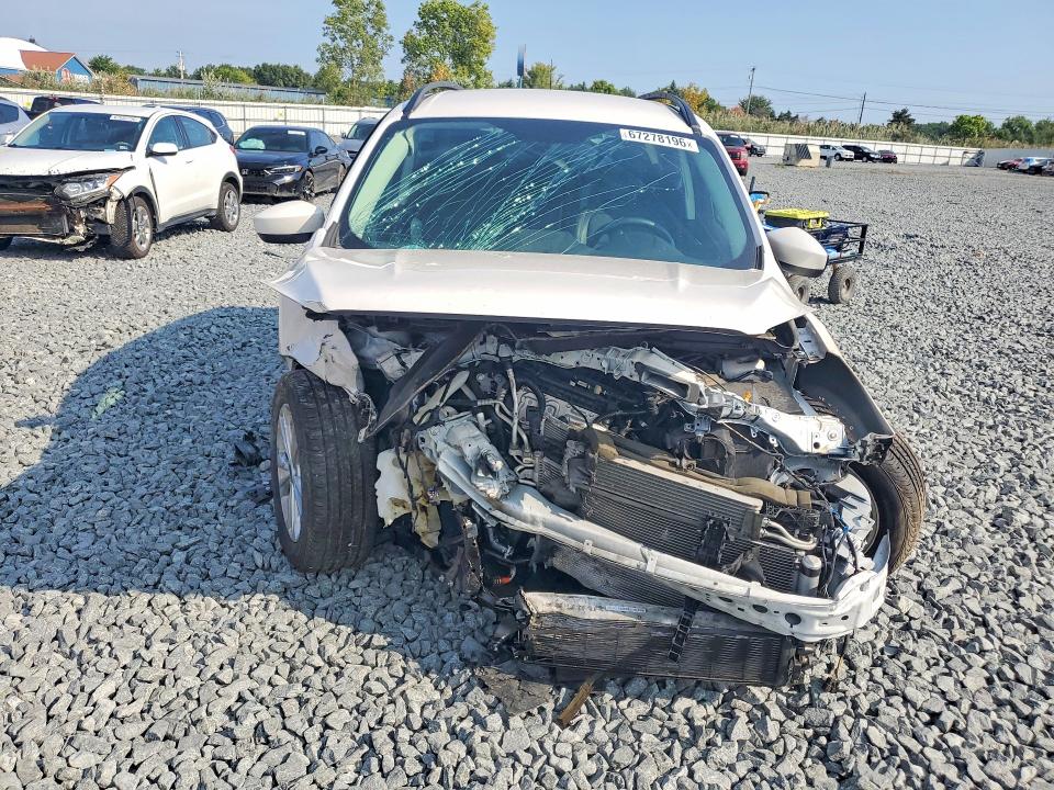 Photo 5 from auction – 2019 FORD ESCAPE with VIN 1FMCU9HD2KUA46112