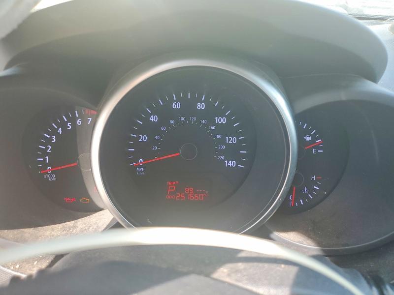 Photo 9 from auction – 2013 KIA SOUL with VIN KNDJT2A6XD7591638