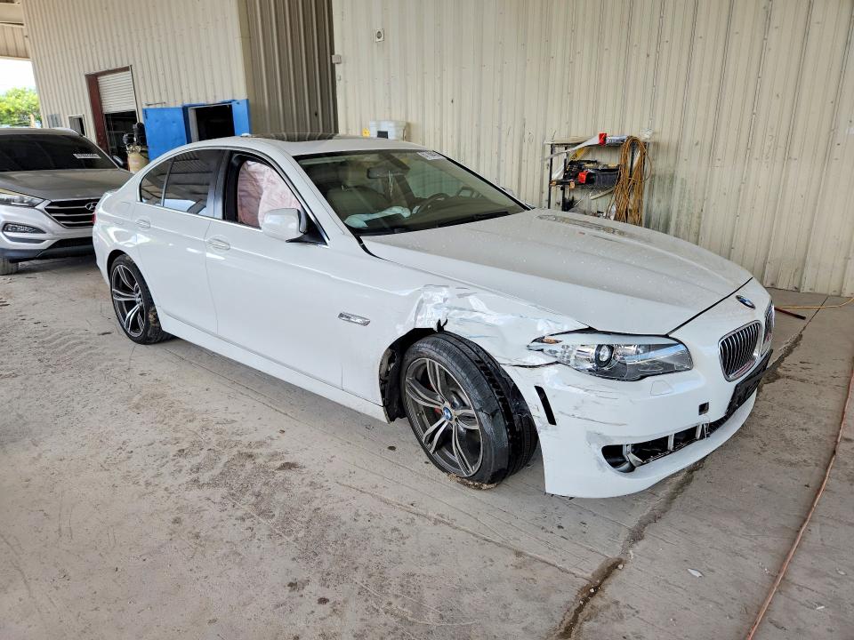 Photo 4 from auction – 2012 BMW 528 with VIN WBAXG5C5XCDX05767