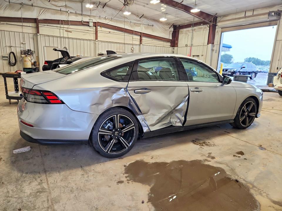 Photo 3 from auction – 2026 HONDA ACCORD with VIN 1HGCY1F44TA040779