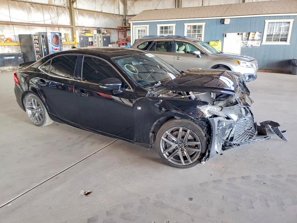 Photo 4 from auction – 2019 LEXUS IS with VIN JTHCZ1D27K5017080