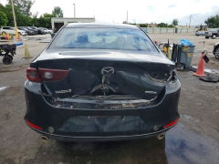 Foto 6 de la subasta – 2019 MAZDA 3 con VIN JM1BPACL7K1107320