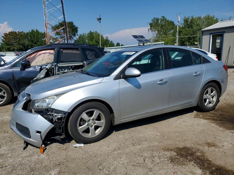 CHEVROLET CRUZE 2014 with VIN 1G1PC5SB0E7221588 - Photo from auction