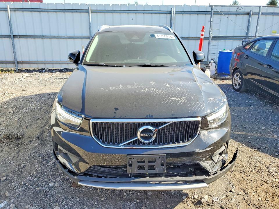 Photo 5 from auction – 2021 VOLVO XC40 with VIN YV4162UK3M2424922