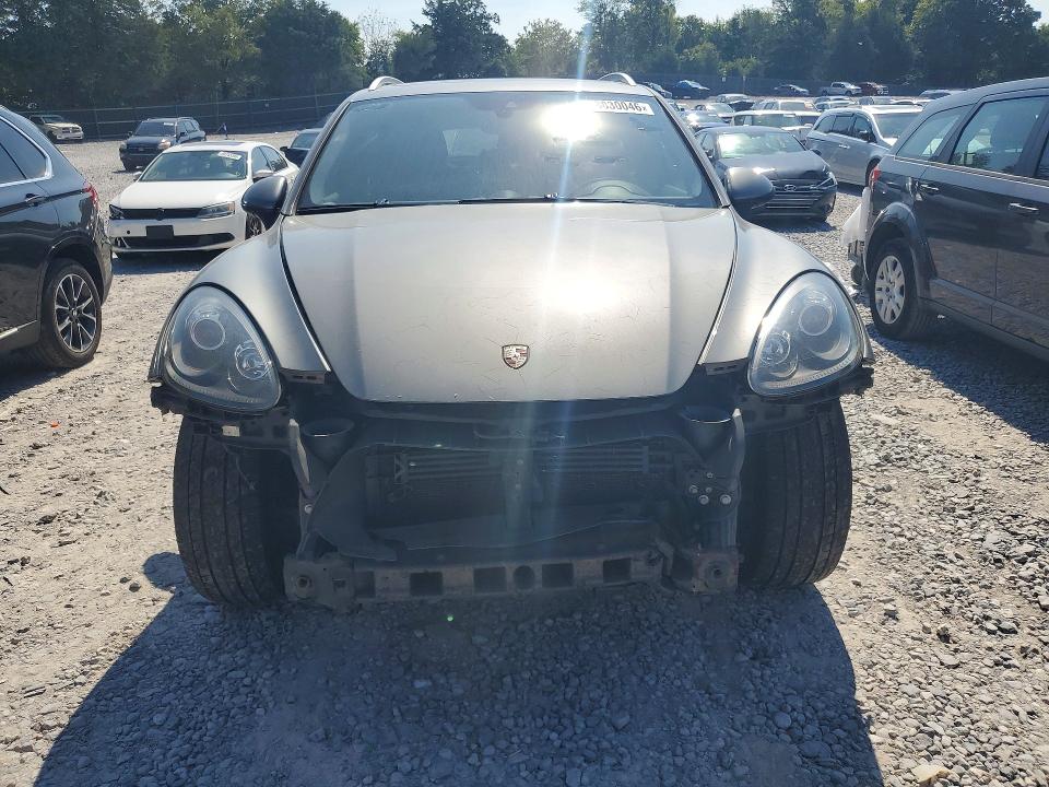 Снимка 5 от търг – 2014 PORSCHE CAYENNE с VIN WP1AD2A28ELA74694