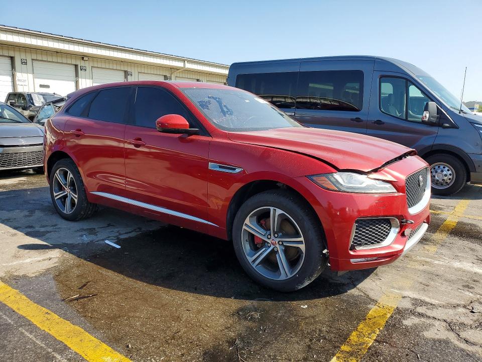 Photo 4 from auction – 2017 JAGUAR F-PACE with VIN SADCM2BV1HA056464