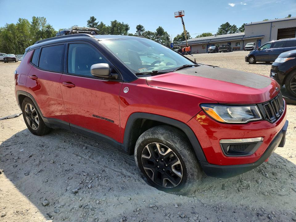 صورة رقم 4 من المزاد - 2018 JEEP COMPASS مع VIN 3C4NJDDB9JT451499