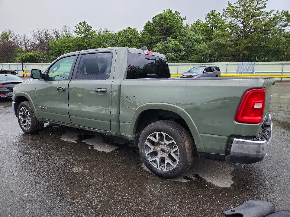 Снимка 2 от търг – 2026 RAM 1500 с VIN 1C6SRFJP9TN322549