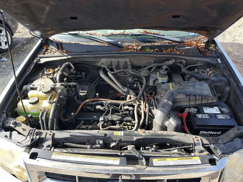 Photo 11 from auction – 2008 FORD ESCAPE with VIN 1FMCU49H18KA67008