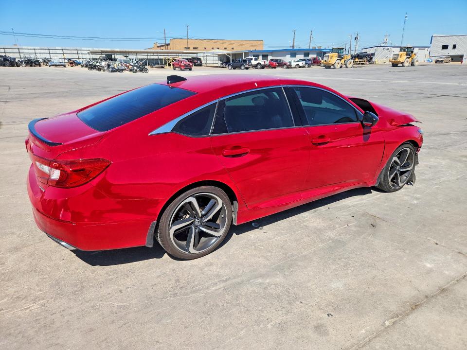 Снимка 3 от търг – 2021 HONDA ACCORD с VIN 1HGCV1F3XMA098848