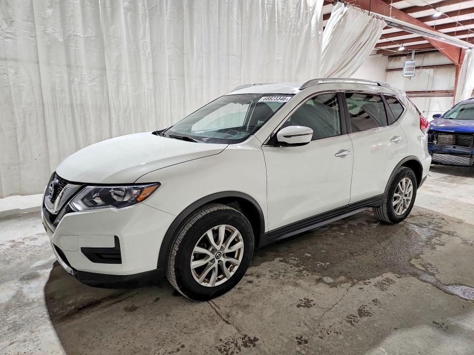 NISSAN ROGUE 2017 с VIN KNMAT2MV2HP545956 - Снимка от търг