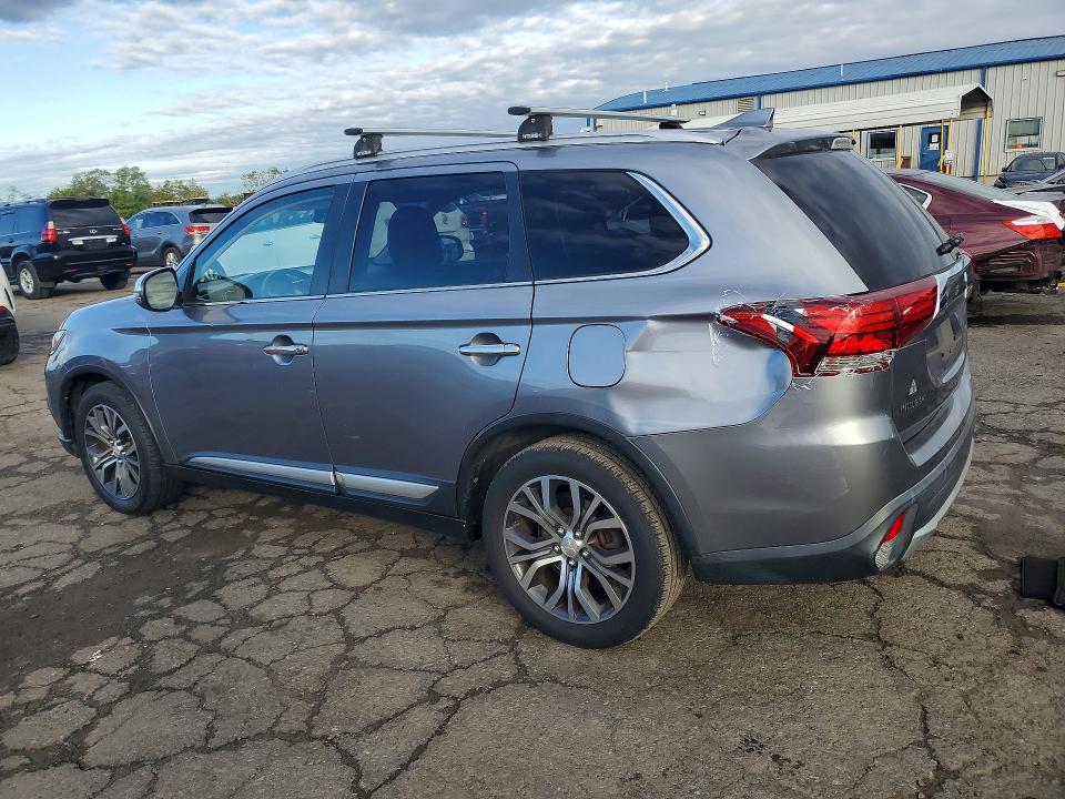 Photo 2 from auction – 2017 MITSUBISHI OUTLANDER with VIN JA4AZ3A34HZ056657