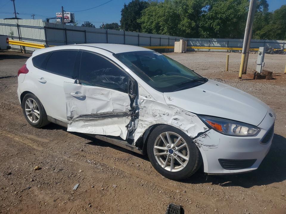 Снимка 4 от търг – 2016 FORD FOCUS с VIN 1FADP3K22GL271475