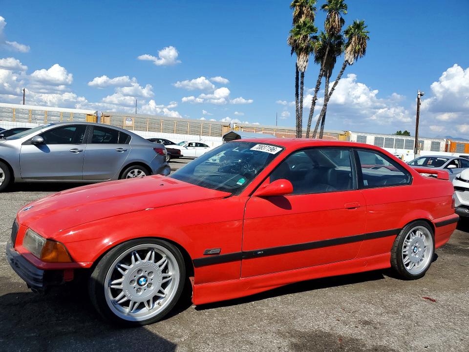 BMW M3 1995 مع رقم تعريف المركبة WBSBF9327SEH00012 - صورة من المزاد